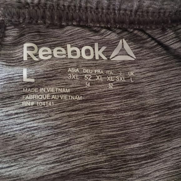 Reebok stretch active wear - Picture 3 of 3